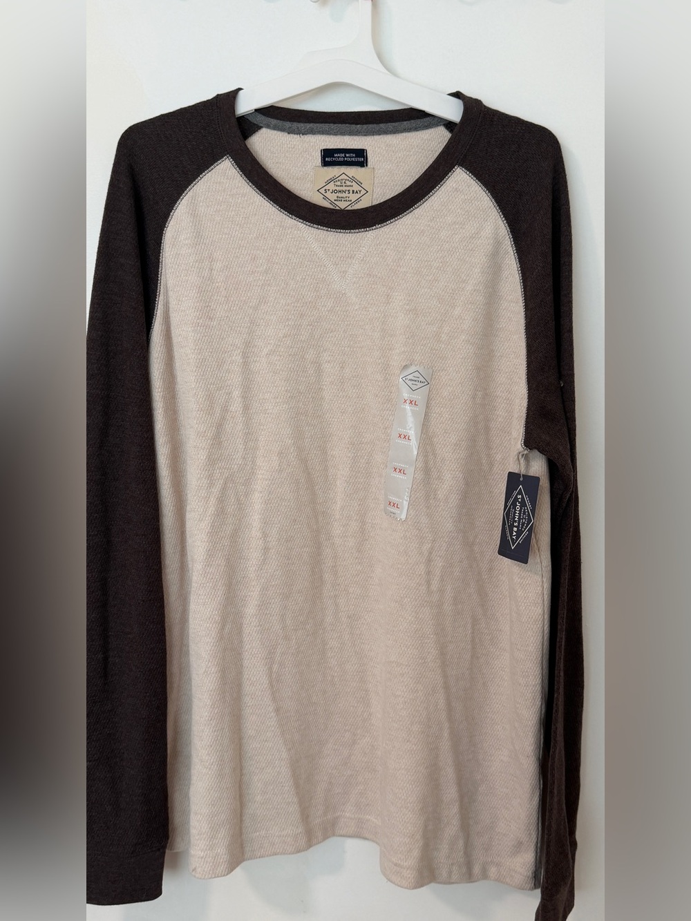 St. John's Bay men's colorblock long-sleeve thermal baseball t-shirt
